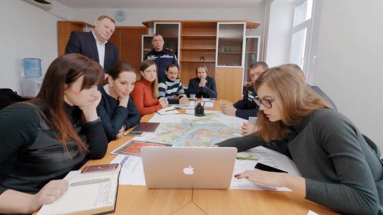 Что замминистра внутренних дел Анастасия Деева делала в Днепре (фото)