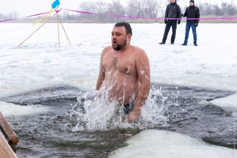 Как на Старой Самарии в Днепре отмечали Крещение