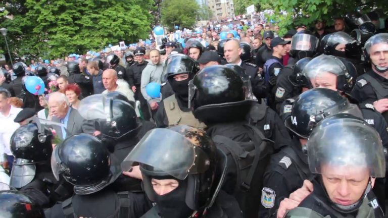 Подозреваемый в столкновениях в Днепре 9-го отделается штрафом