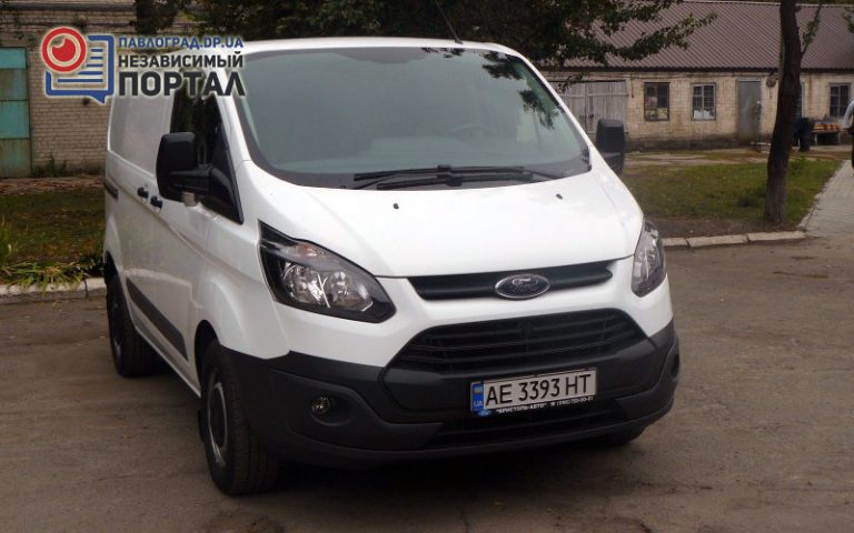 Павлоградской больнице приобрели новенький «Ford» (ВИДЕО)