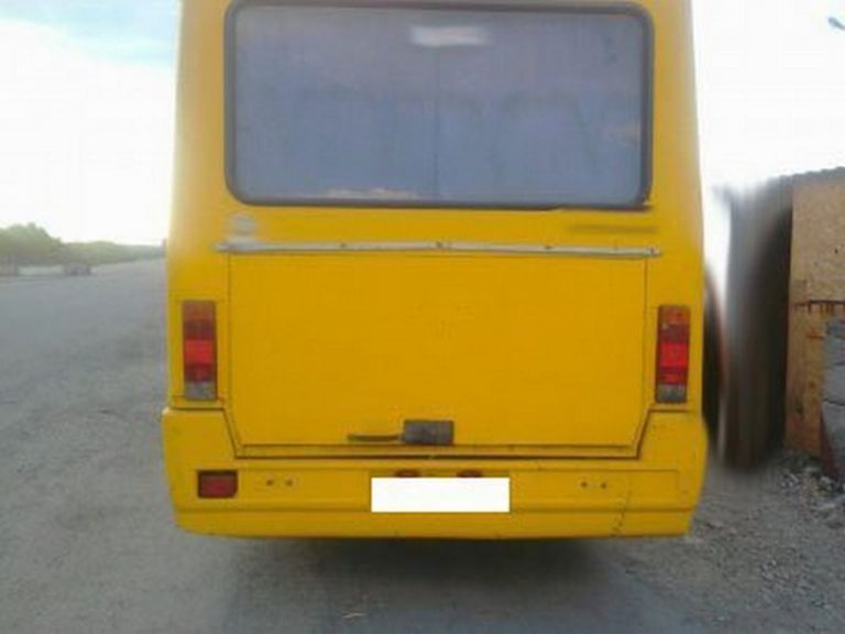 Полицейские обнаружили наркотики у пассажира рейсового автобуса (фото)