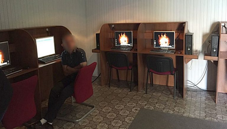 Полиция ликвидировала три игровых зала (фото)