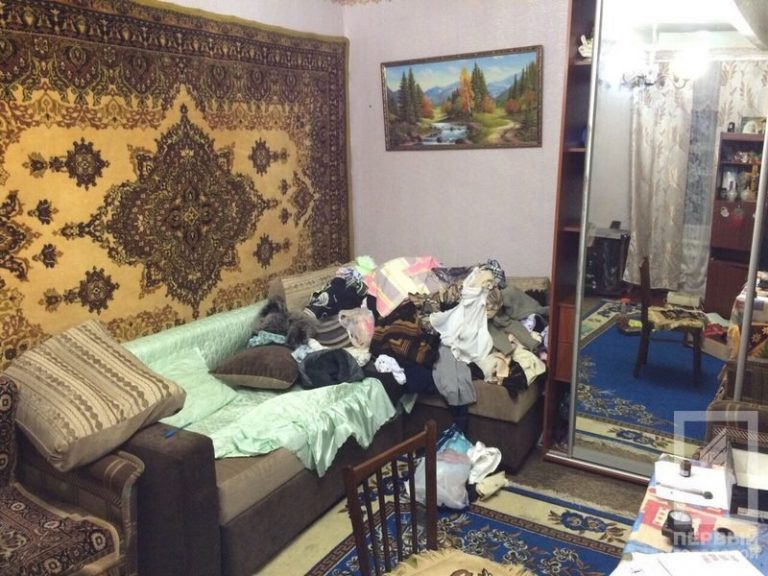 Пятеро преступников напали на семью фермера под Кривым Рогом и искали деньги от продажи семечки