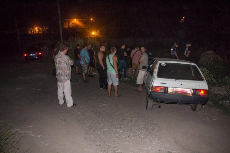 Разборки в Днепре: таксисты избили обидчиков своего товарища (фото, видео)