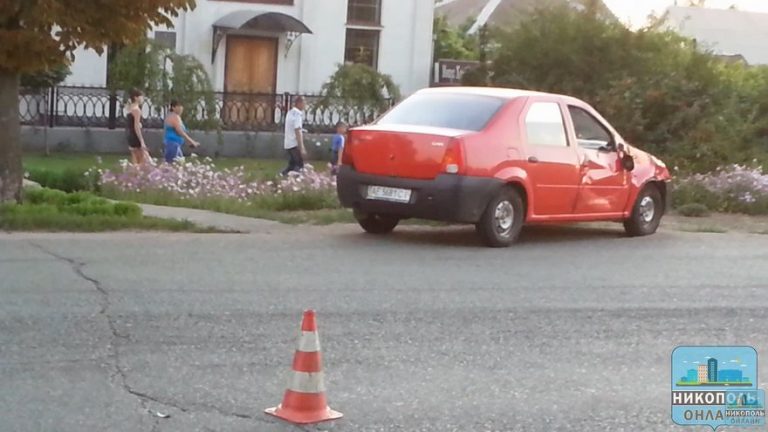 Смертельное ДТП: водитель на «Dacia Logan» сбил велосипедистку (фото, видео)