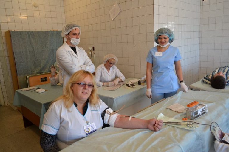 Ужасные ранения бойцов в Мечникова: поломанные кости, пробитые головы (фото)