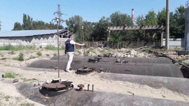 В Днепре ликвидировали подпольную нефтебазу (фото)