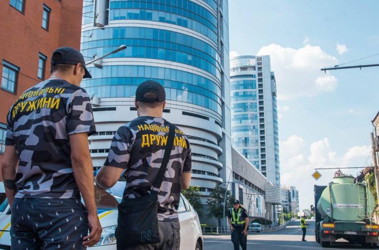 В Днепре Новый мост будут патрулировать представители «Национального корпуса»