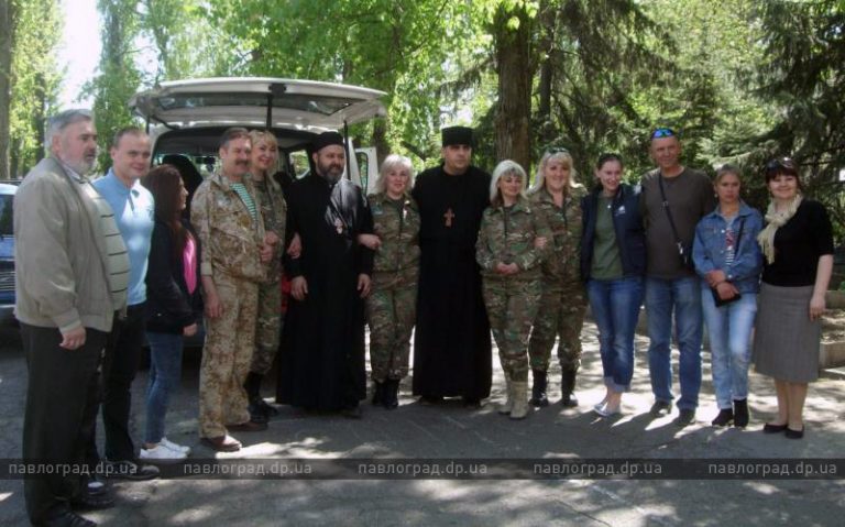 Закарпатские волонтеры привезли помощь павлоградским переселенцам