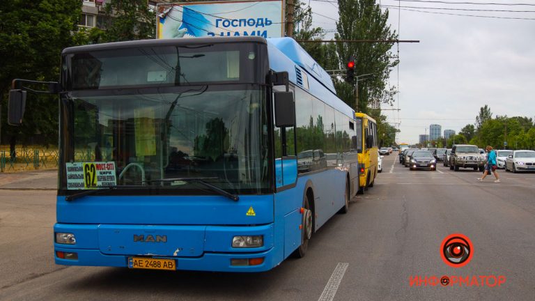 Как в Днепре в эти выходные изменится график движения общественного транспорта