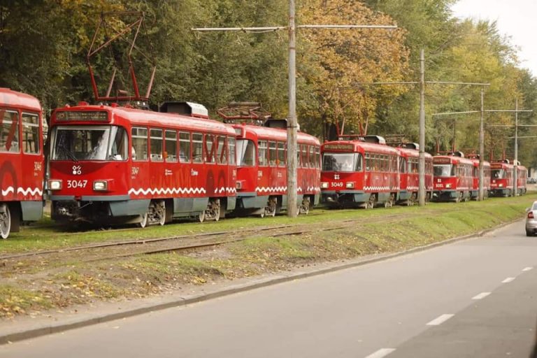 В Днепре изменится график движения двух трамваев