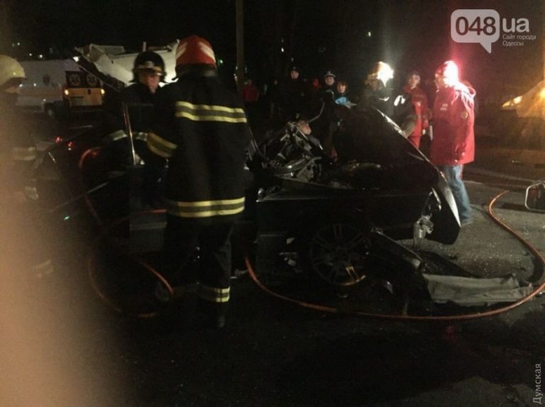Возле Центрального автовокзала – бомба замедленного действия (видео)