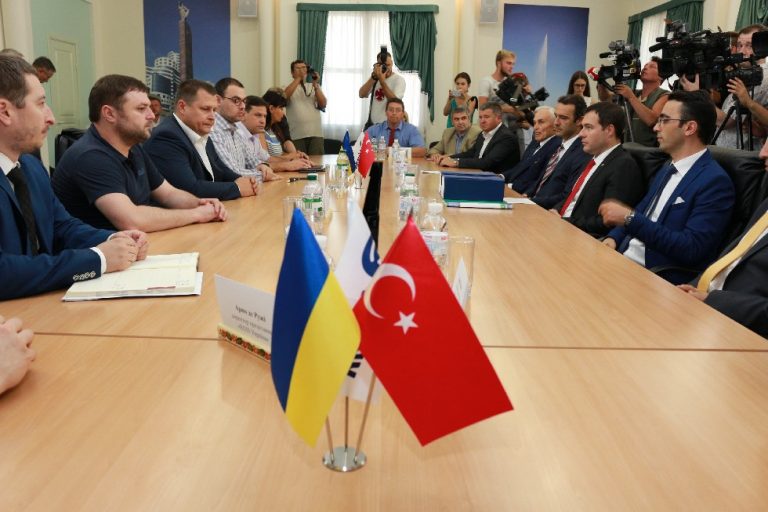За счет чего власти Днепра сдвинули строительство метро с мертвой точки, или Турецкий гамбит