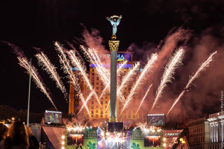 Криворожане поехали отмечать День города в Киев