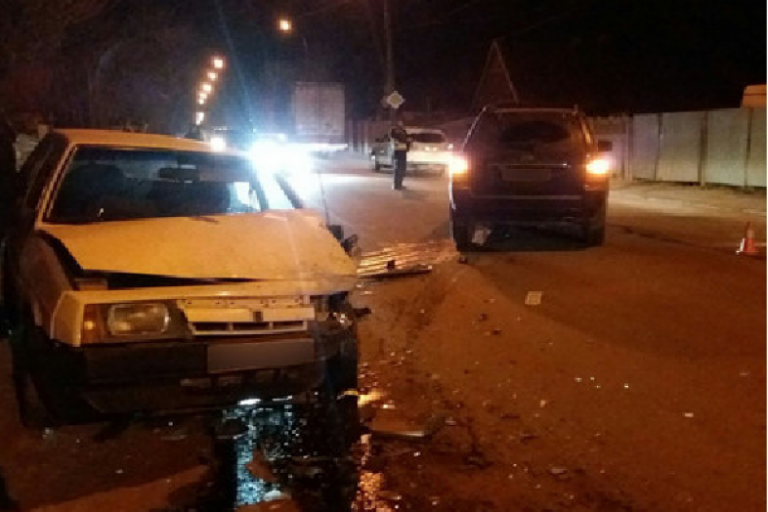 Криворожанин пытался скрыться с места ДТП, пряча в брюках холодное оружие