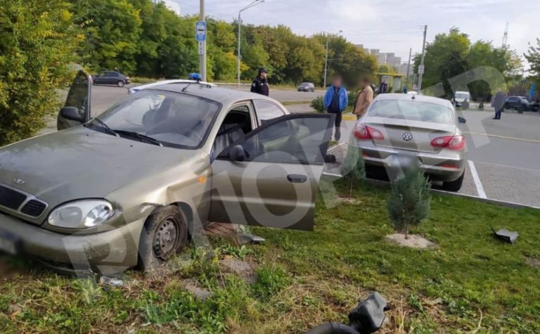В Днепре произошло ДТП, в результате которого погиб мужчина
