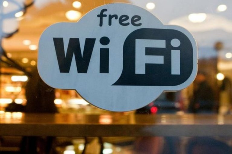 В поликлинике Днепра установили открытый Wi-Fi